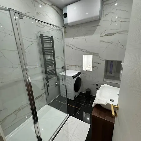 アパート San Barbis