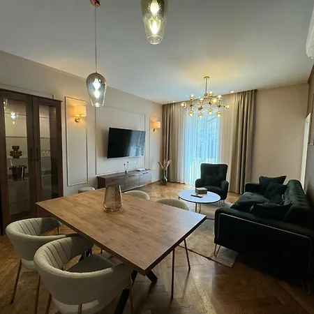 San Barbis * רייקה