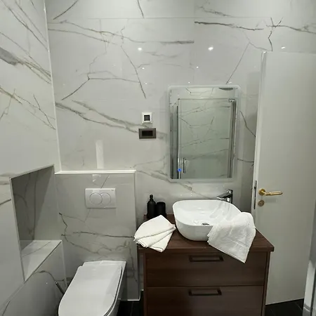 San Barbis Apartment